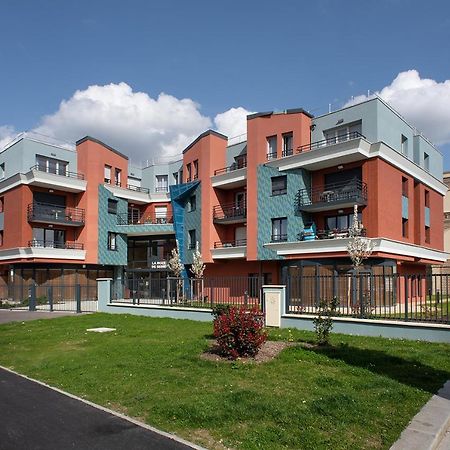 Saint-Aubin-lès-Elbeuf Domitys La Roze De Seine 아파트 호텔 외부 사진